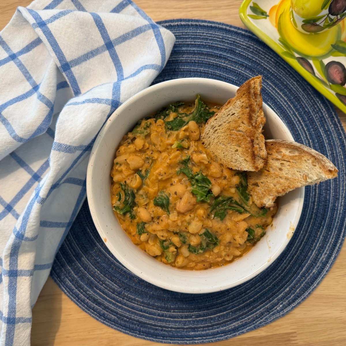 Kale & Bean Stew (Vegan, Dairy-Free &&nbsp;Gluten-Free)